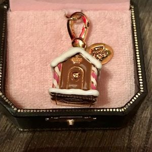 Juicy Couture Christmas Gingerbread House Charm 2007